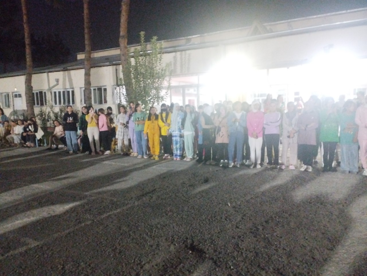 Andijon davlat universiteti akademik litseyda yoshlarni boʻsh vaqtini mazmunli tashkil etish maqsadida Yoshlar bilan ishlash boʻyicha direktor oʻrinbosari B.I.Akbarov boshchiligida kechki kansert dasturi boʻlib oʻtdi